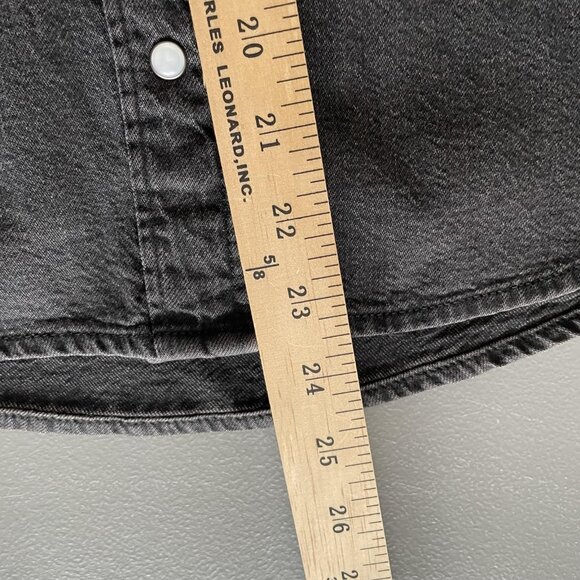 Levi's Western Shirt Top Womens Small Black Washed Denim Pearl Snap Long Sleeve - Picture 11 of 11